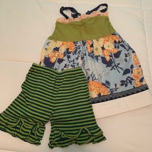 Persnickety Floral Knot Dress w/shorts. Size 6